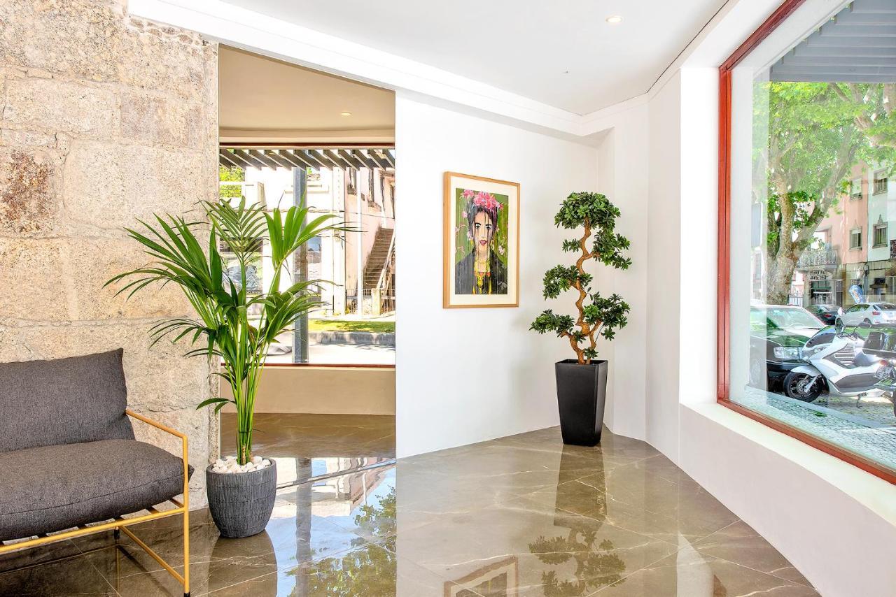 Wake Up Famalicao Aparthotel วีลาโนวา เจ ฟามาลีเกา ภายนอก รูปภาพ